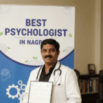 “Dr. Vinod Mune – Best Psychologist in Nagpur during therapy session